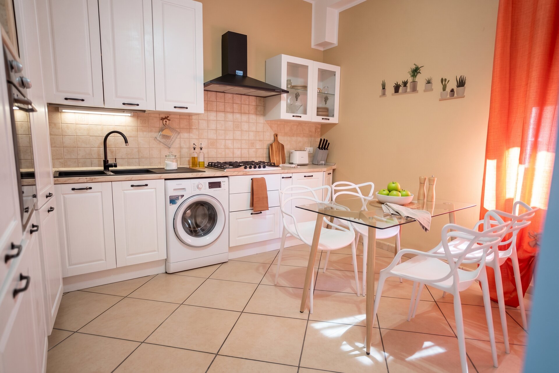 Cucina condivisa completamente attrezzata Casa Linda